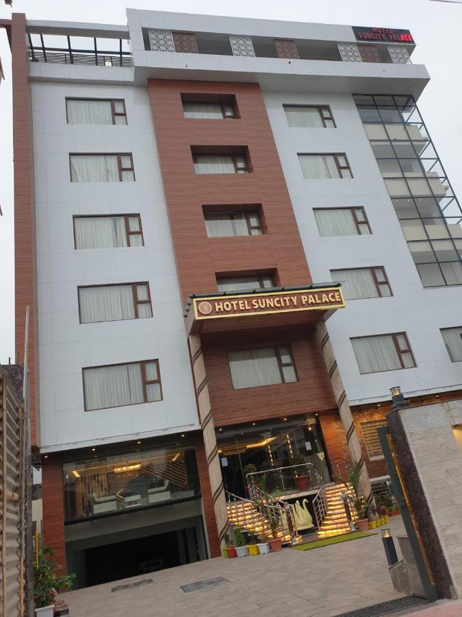 Hotel Suncity Palace Katihār Zewnętrze zdjęcie