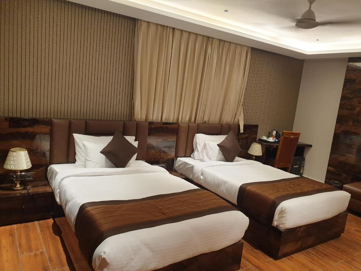 Hotel Suncity Palace Katihār Zewnętrze zdjęcie