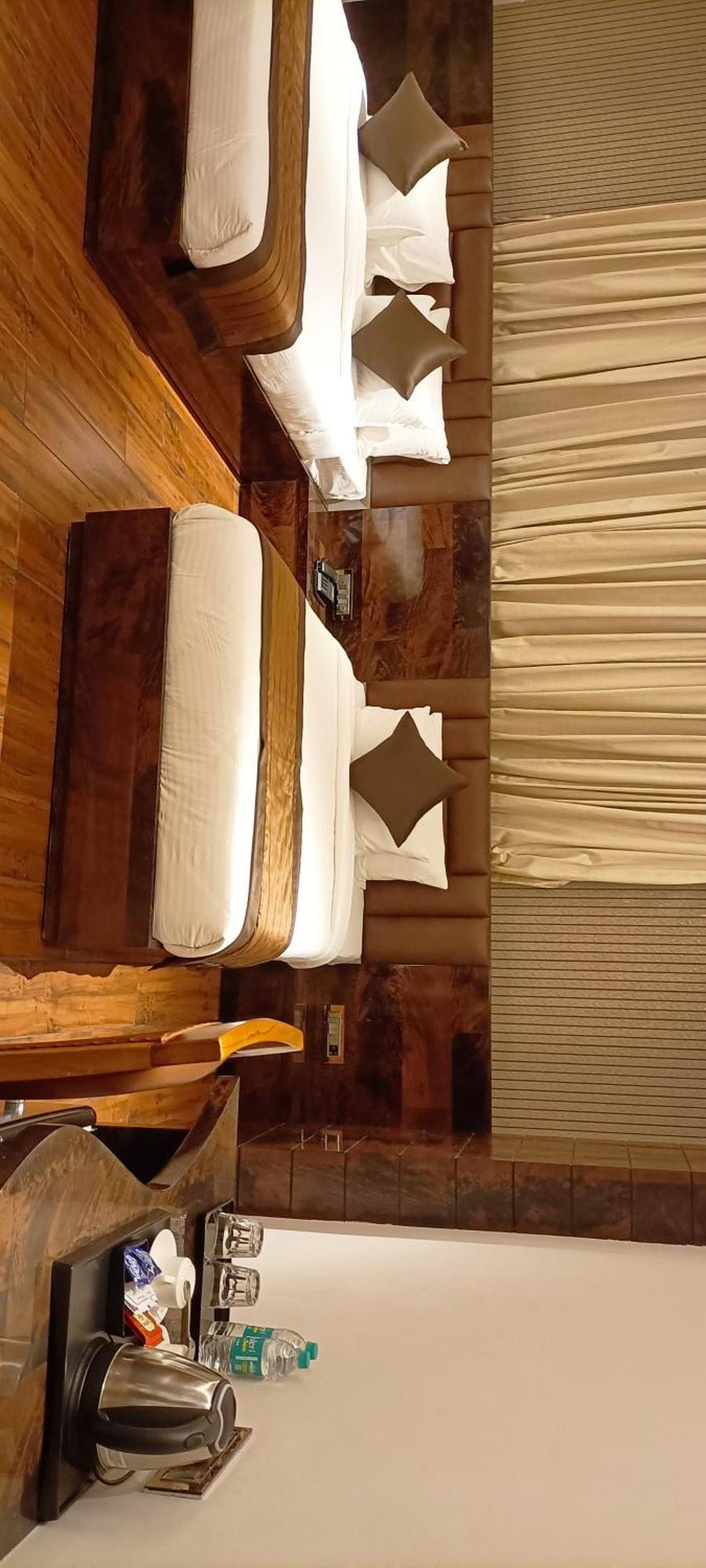Hotel Suncity Palace Katihār Zewnętrze zdjęcie