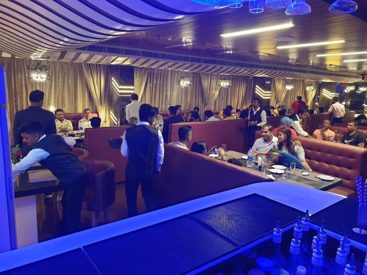 Hotel Suncity Palace Katihār Zewnętrze zdjęcie