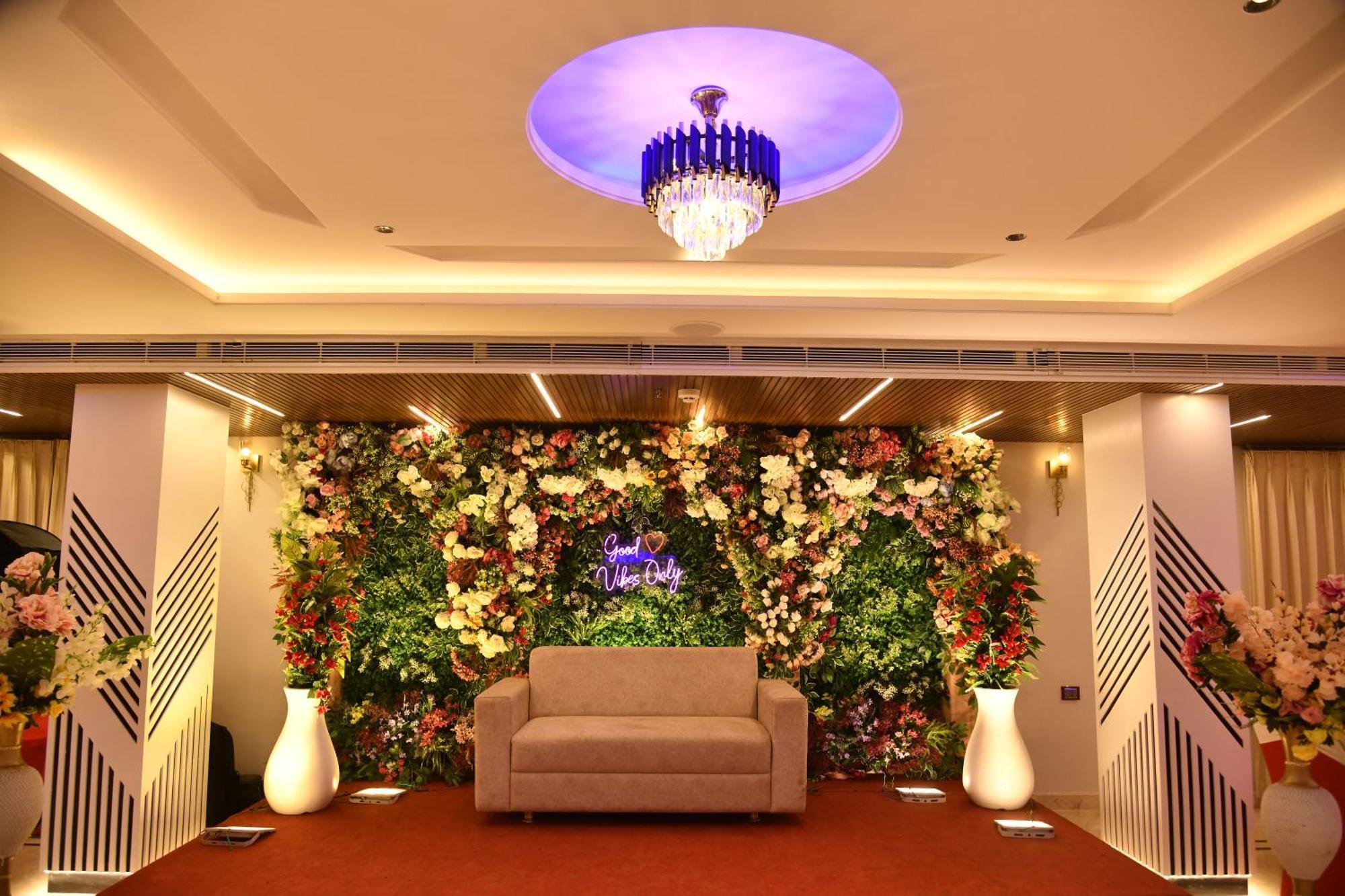 Hotel Suncity Palace Katihār Zewnętrze zdjęcie