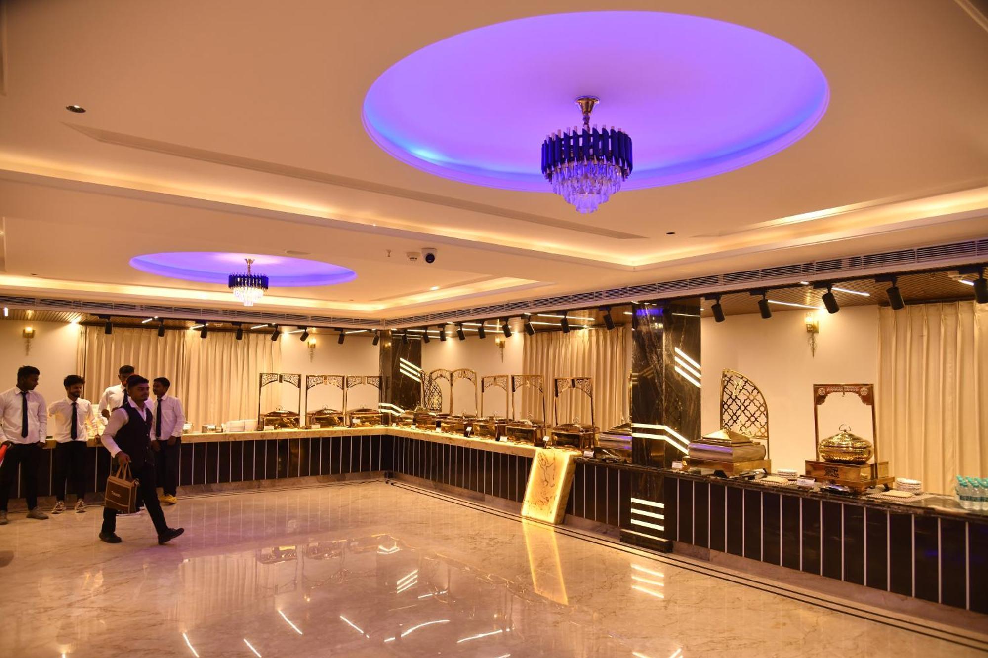 Hotel Suncity Palace Katihār Zewnętrze zdjęcie