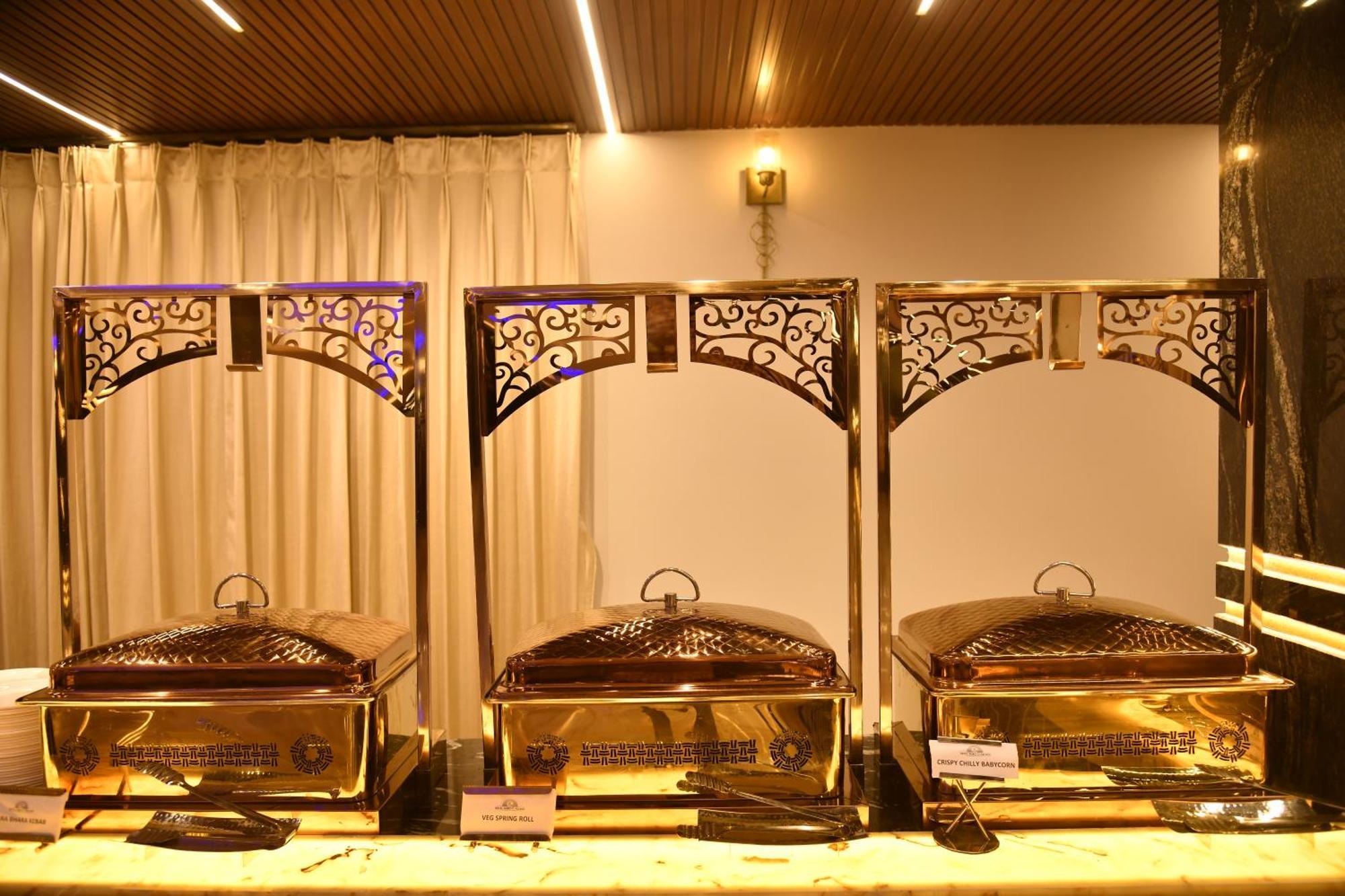 Hotel Suncity Palace Katihār Zewnętrze zdjęcie
